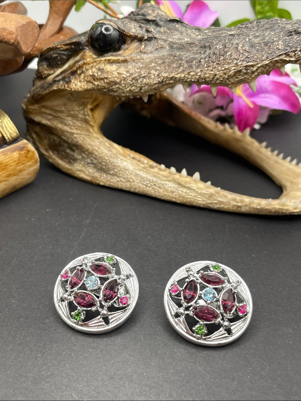 Sarah Coventry clip earrings vintage